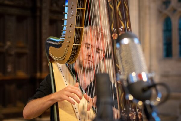Parker Ramsay playing the Goldberg Variations in King's College Chapel
